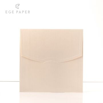 18X18CM - METALLIC CREAM ENVELOPE - 240 GSM - 50 PCS