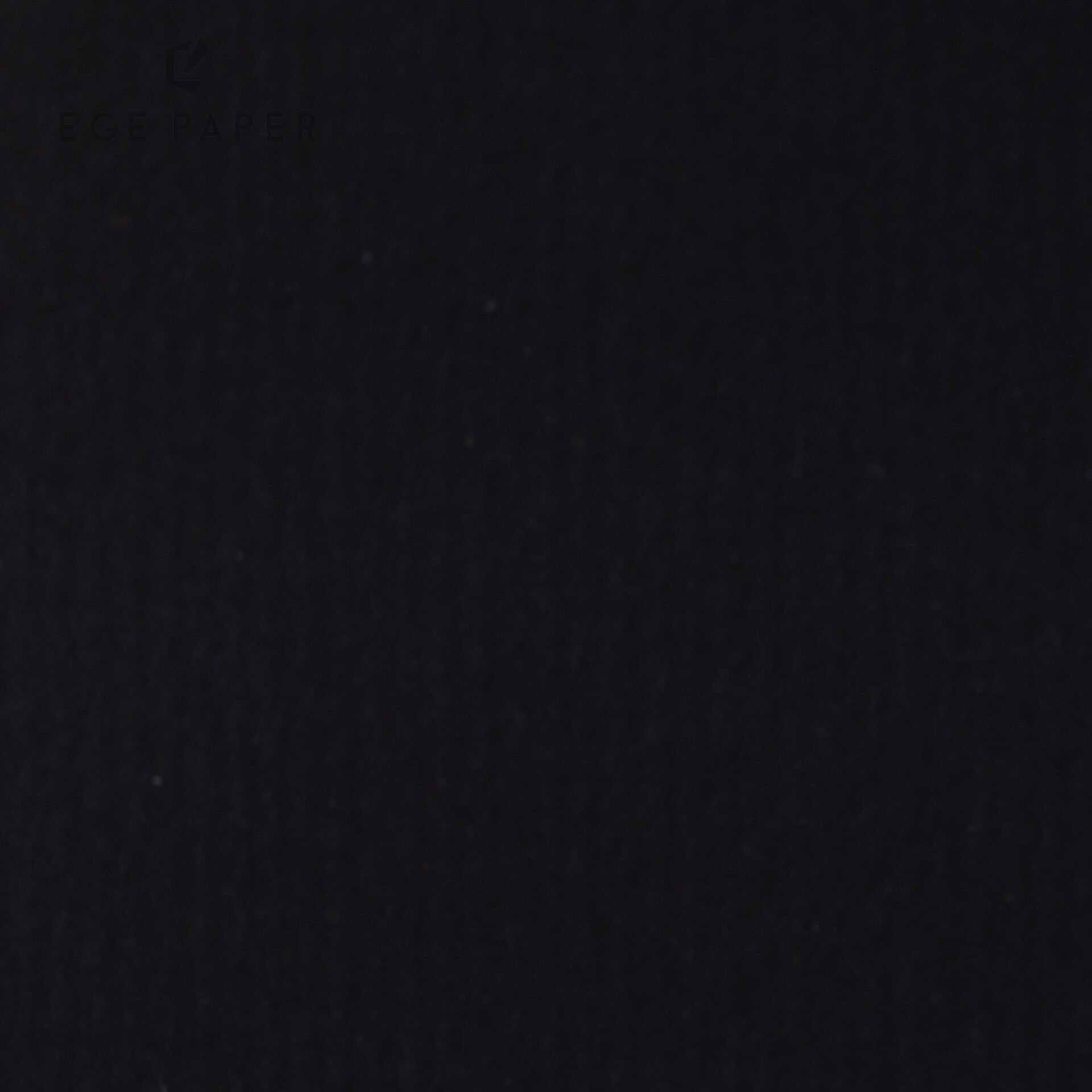 CARISMA BLACK 70x100cm 120 GSM