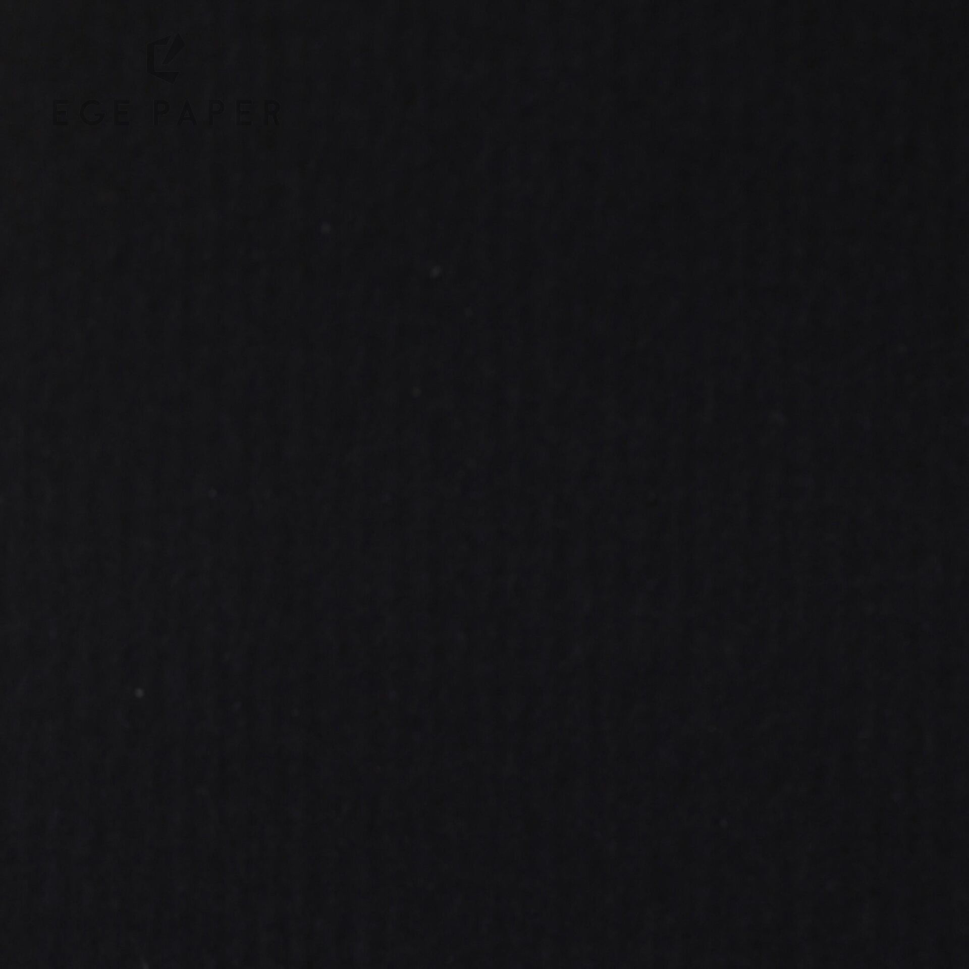 CARISMA BLACK 70x100cm 120 GSM