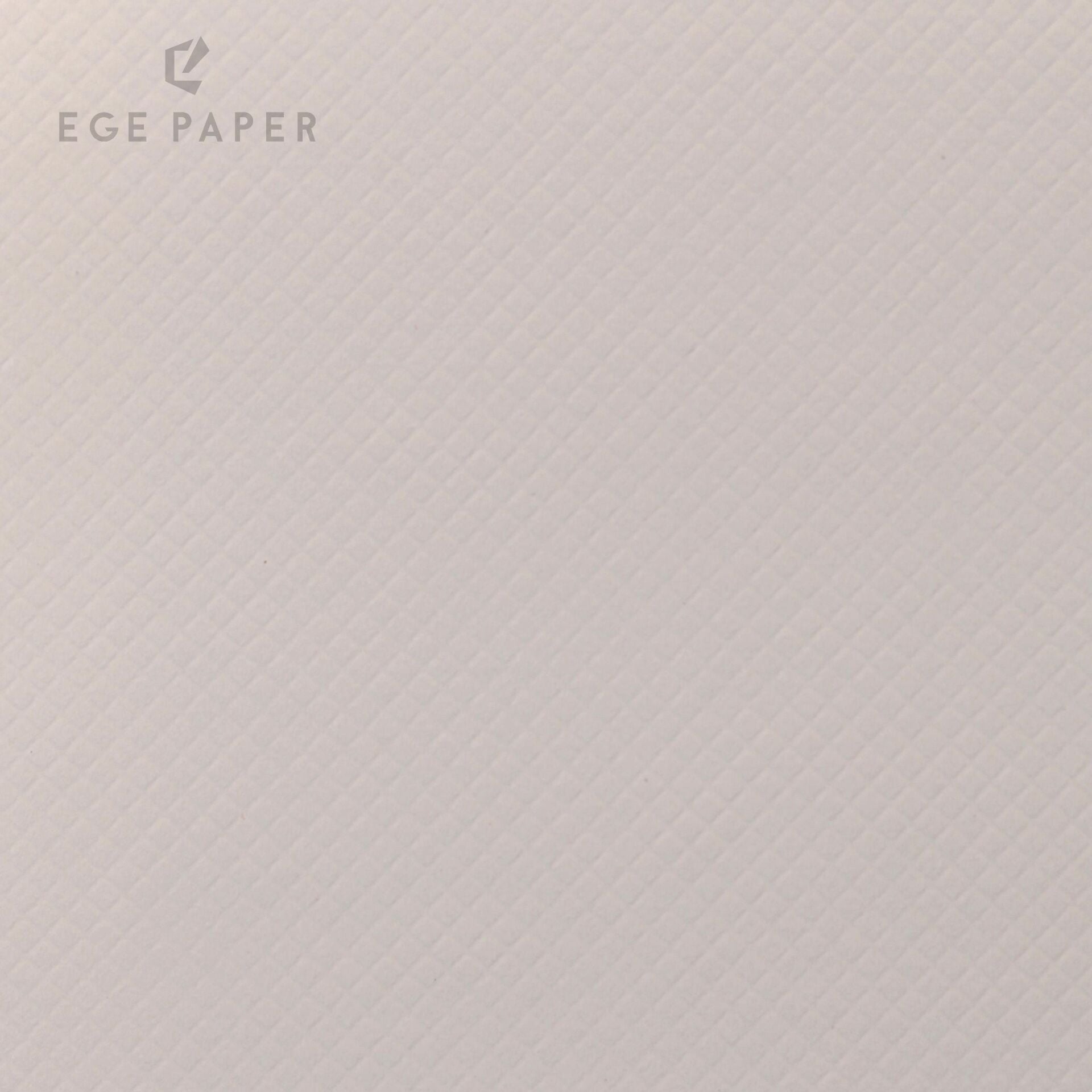 KRİSTAL - KREM (NEO BRİSTOL) - 350GR - 70X100CM